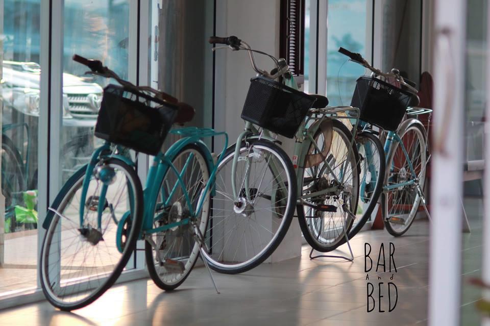 素叻他尼 Barandbed Urt旅舍 外观 照片