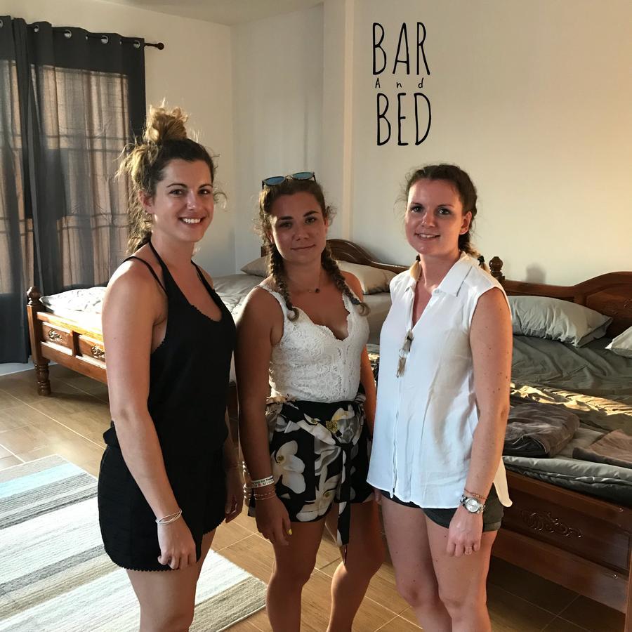 素叻他尼 Barandbed Urt旅舍 外观 照片